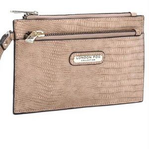 NWT Tan and Gold Lizard Wristlet